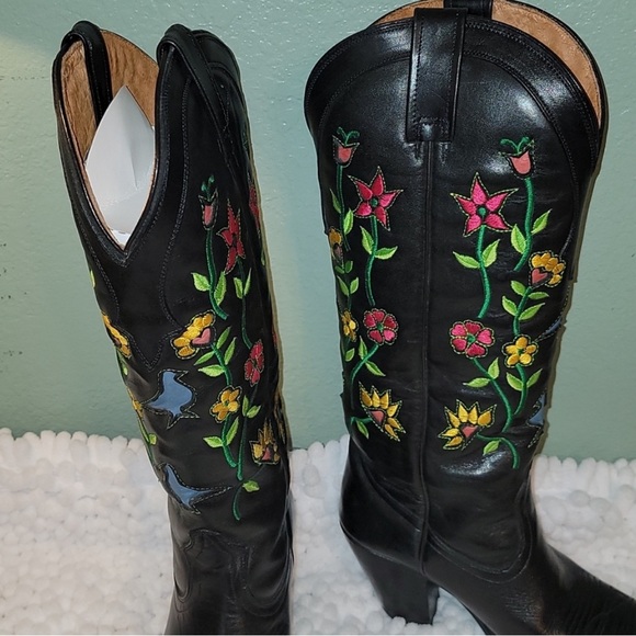 Black Floral w/stacked heel, Lane Fine Boots - Picture 6 of 15